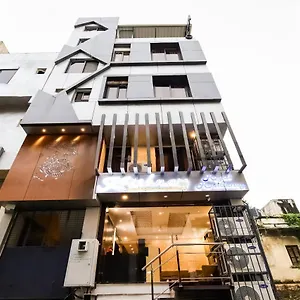 https://oyo-60873-hotel-krishna-royal-residency.udaipurhotels.org